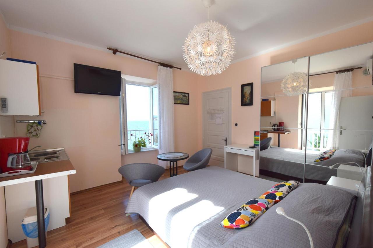 Apartments Margarita Malinska Zewnętrze zdjęcie